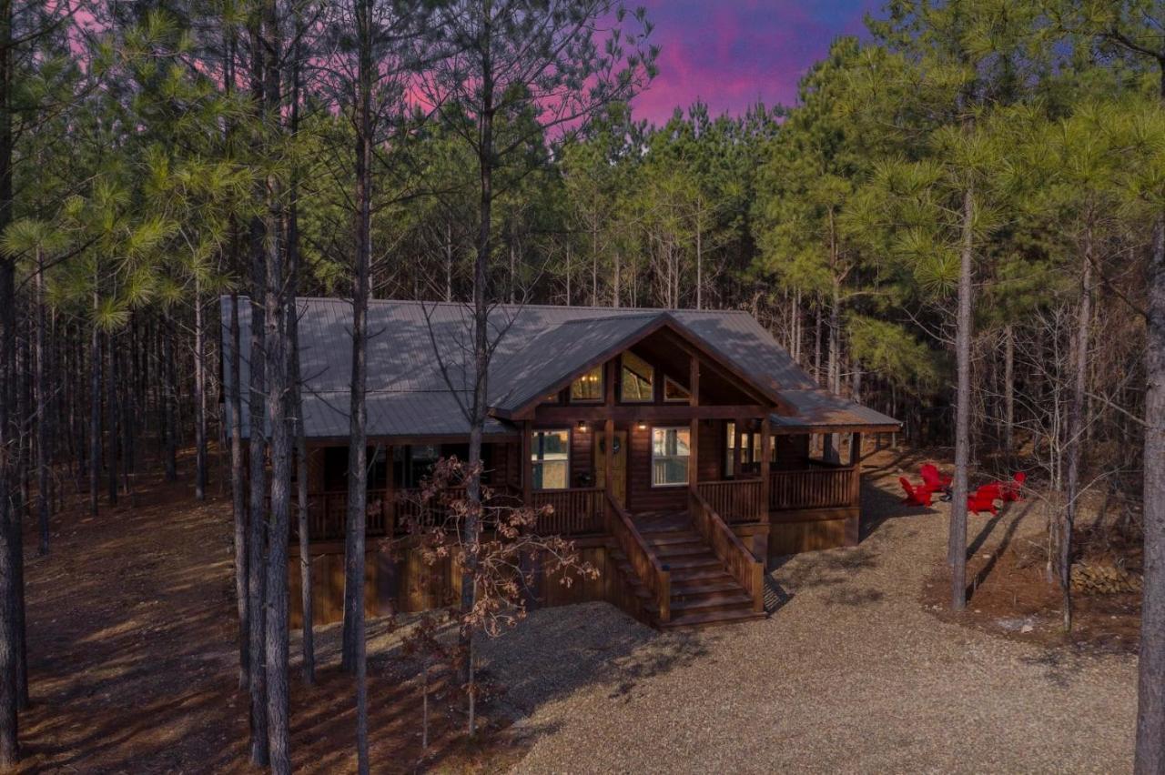 ברוקן בו Large Luxury 2Br Cabin W Hot Tub Double Trouble Was Designed For Fun Comfort And Memories Minutes From Buzzling Hochatown And Beautiful Beaver Bend State Park מראה חיצוני תמונה
