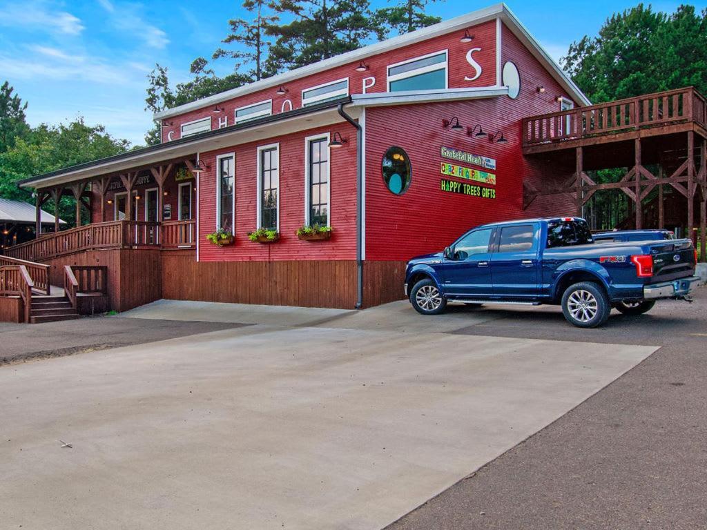 ברוקן בו Large Luxury 2Br Cabin W Hot Tub Double Trouble Was Designed For Fun Comfort And Memories Minutes From Buzzling Hochatown And Beautiful Beaver Bend State Park מראה חיצוני תמונה