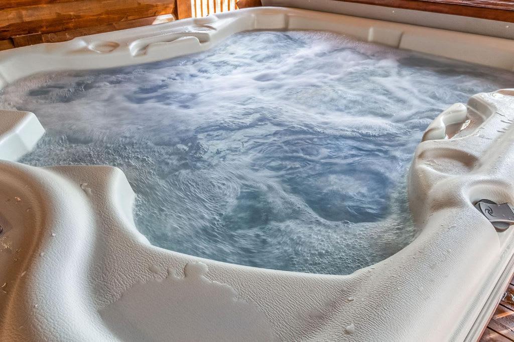 ברוקן בו Large Luxury 2Br Cabin W Hot Tub Double Trouble Was Designed For Fun Comfort And Memories Minutes From Buzzling Hochatown And Beautiful Beaver Bend State Park מראה חיצוני תמונה